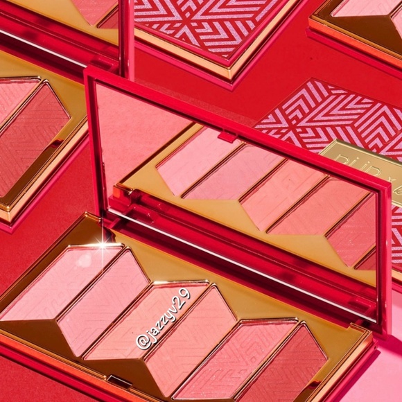 💞PÜR x Barbie Malibu Blush Palette💞 - Picture 2 of 4